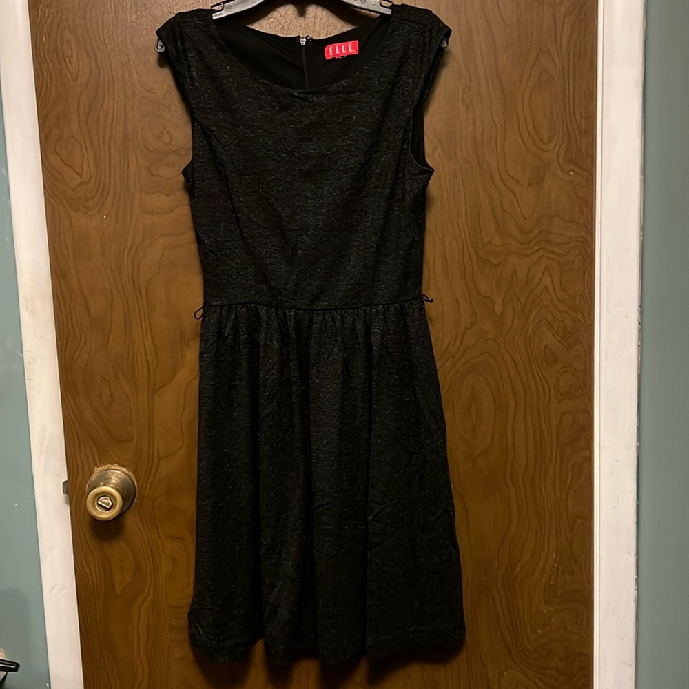 Elle black sleeveless dress size XS